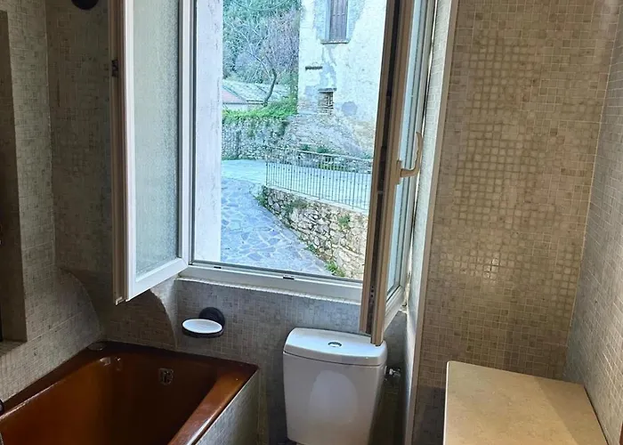 Charming Village House 度假居 Cambia